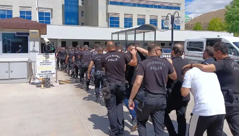 Ankara'da Avukatların da İçinde Olduğu Tehditli Haraç Çetesine Operasyon