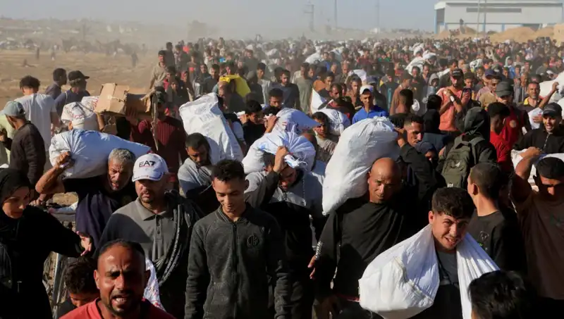 İsrail Ordusu, Han Yunus'ta Kritik Kuşatma: 15 Kilometrelik Koridor Açıldı