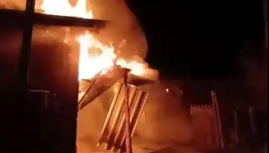 Karabük'te Korkutan Yangın: İki Ev Küle Döndü!