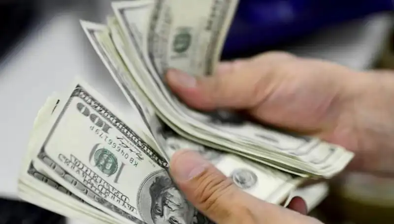 Dolar Kuru 30 Nisan 2024: Güncel Fiyatlar ve Uzman Tahminleri