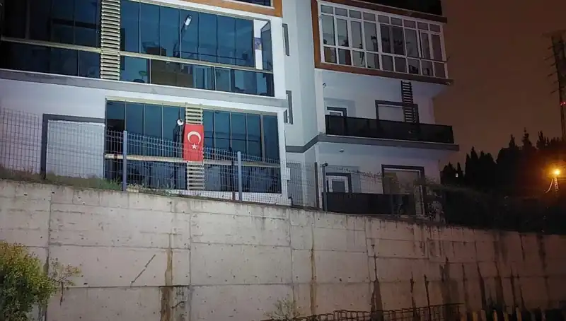 Sakarya'da 4 Katlı Apartman Neden Tahliye Edildi? İşte Sebepleri!