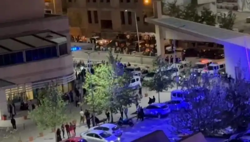 Halay Başında Patlak Veren Kargaşa: Bıçaklama ve Kavga Olayları!