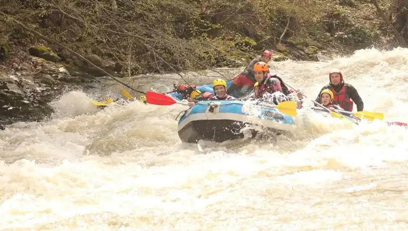 Rafting Tutkunlarının Yeni Gözdesi: Debi Artışıyla Canlanan Nehirler
