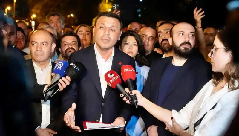 CHP İstanbul İl Başkanı Özgür Çelik, İfadeye Çağrıldı: Olayın Perde Arkası
