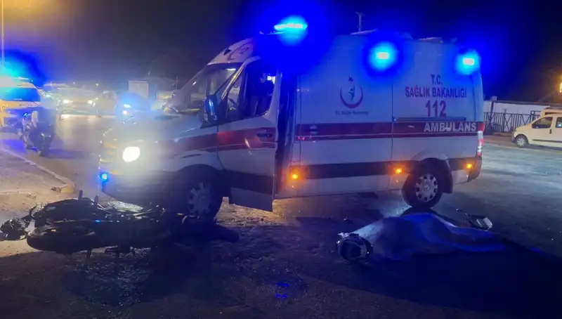 Antalya'da Yaşanan Duygusal Kaza: Motosikletli Serhat Hayatını Kaybetti