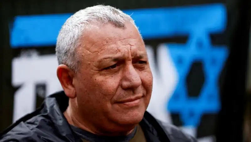 İsrail'de Siyasi Deprem: Gadi Eisenkot'un İstifası Ülkeyi Salladı