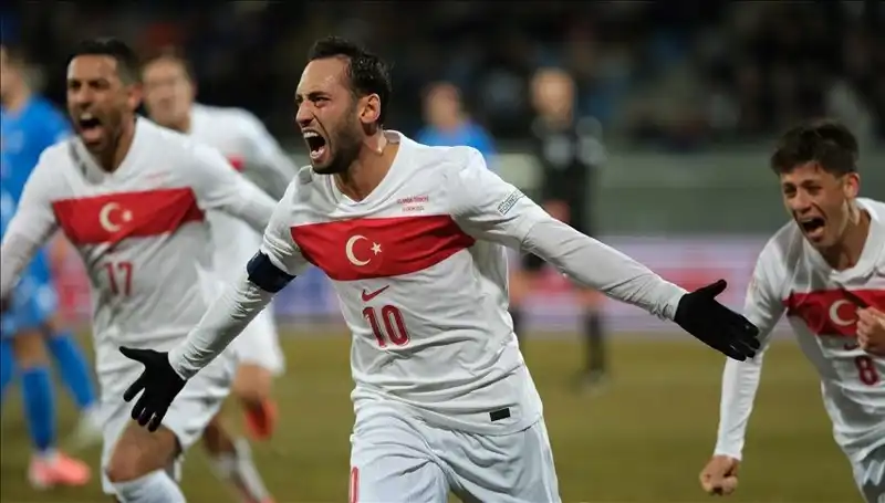 2025 Süper Lig Milli Maç Arası Takvimi: Hangi Tarihlerde Ara Verilecek?