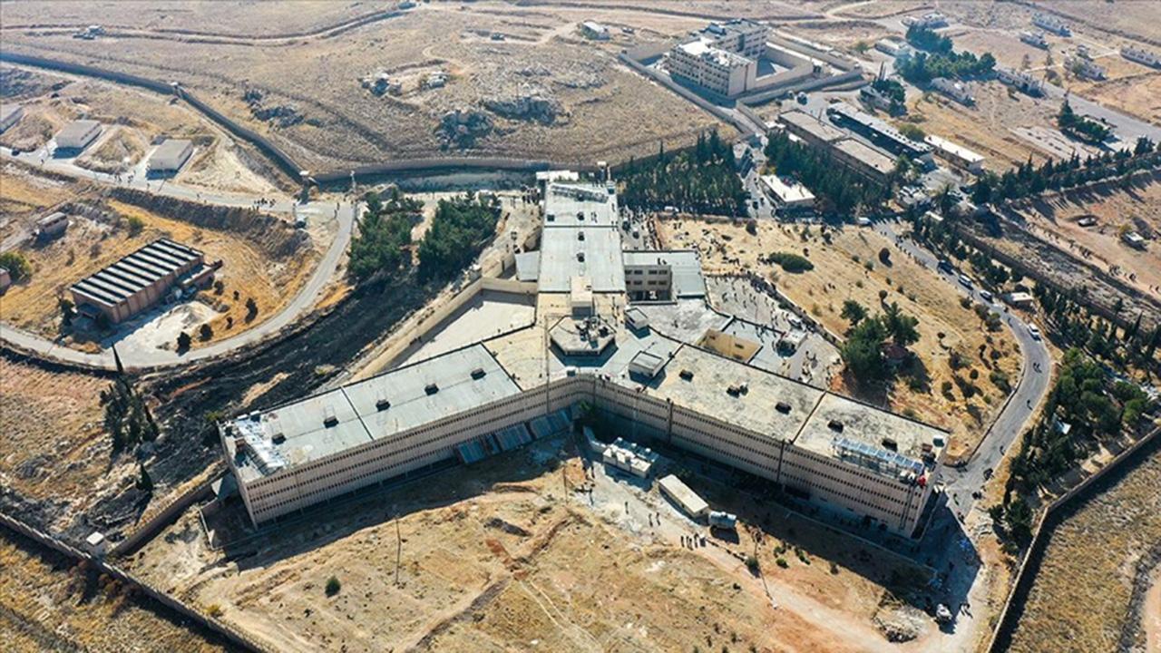 AFAD, Sednaya Hapishanesi'nde Yaşam İzi Araştırması Yapacak