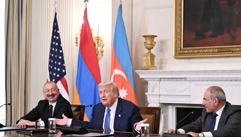 Aliyev'den Ermenistan'a Anayasa Çağrısı: Geleceği Belirlemenin Tam Zamanı