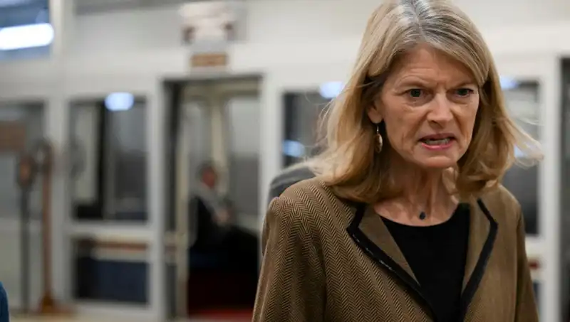 Cumhuriyetçi Senatör Trump'ın Etkisi Hakkında Şok Edici İtiraf Yaptı