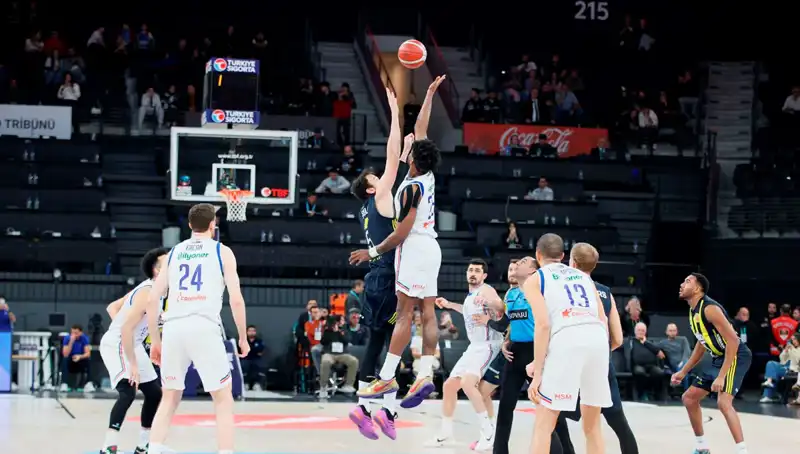 Euroleague'de Play-Off Heyecanı Başlıyor! Takımlar Dikkatleri Üzerine Çekiyor