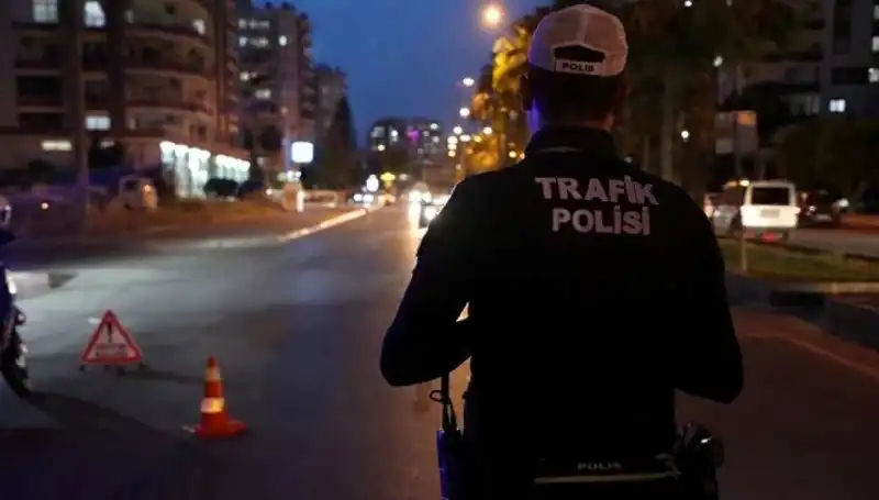 Sosyal Medyada Paylaşım Yapan İki Sürücüye 53 Bin Lira Ceza