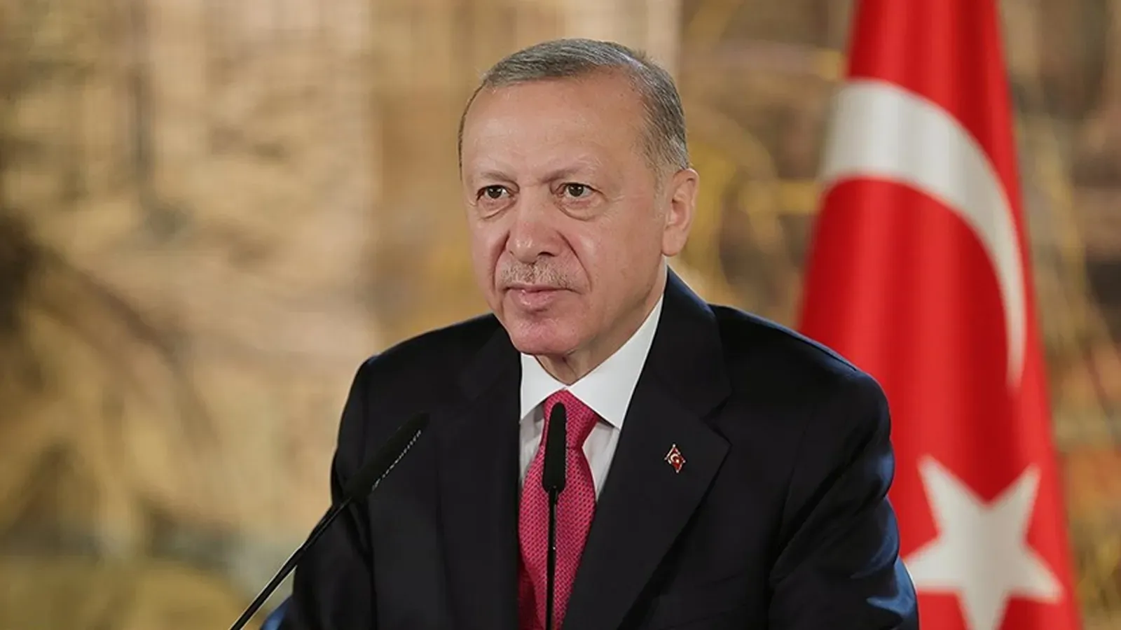 Cumhurbaşkanı Erdoğan'dan Emekli Maaşı ve Asgari Ücret İçin Yeni Düzenleme Sinyali