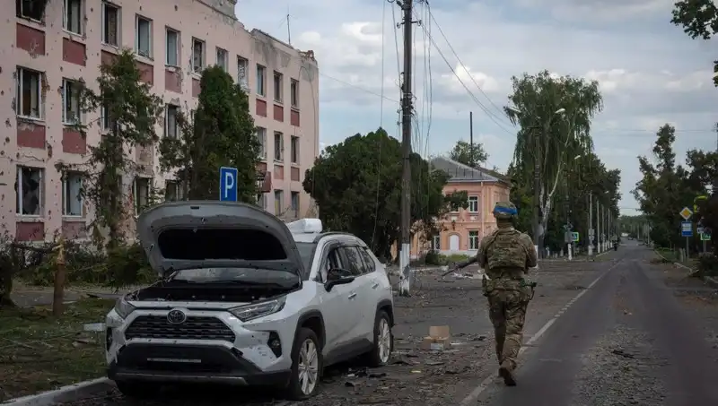 Ukrayna'nın Son Umudu: Rus Güçleri Kursk'u Ele Geçiriyor