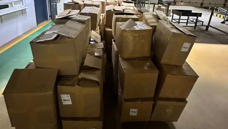 Kargo Şirketi Depolarında Yakalanan Kaçak Tütün Operasyonu Şok Etti!
