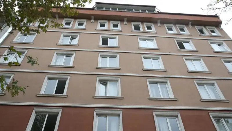 Kastamonu'da Otel Penceresinden Düşen Kadın Hayatını Kaybetti: Olayın Ayrıntıları Ortaya Çıktı