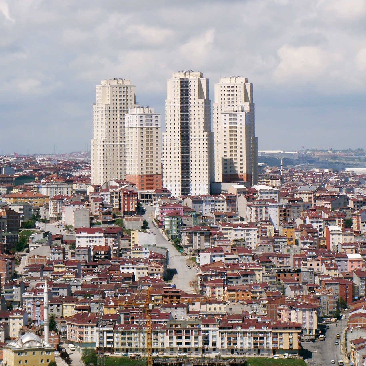 Konut Fiyatları Artacak mı, Düşecek mi? Uzmanların Fiyat Beklentileri
