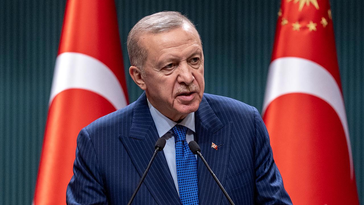 Erdoğan: Türkiye çağına liderlik ediyor