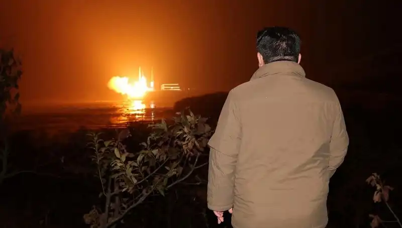 Kuzey Kore’nin Silah Programının Faturası: Amerikalılar Mı Ödüyor?