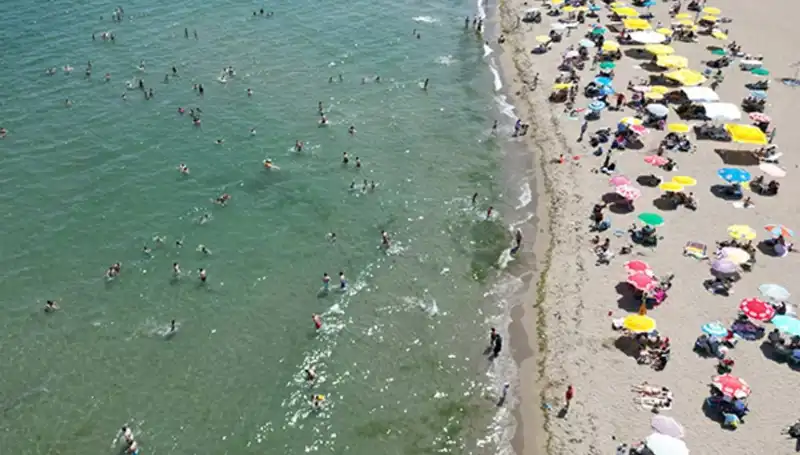 Saray'da Denize Giriş Yasağı: Yerel Halk ve Turistler Neden Tepkili?