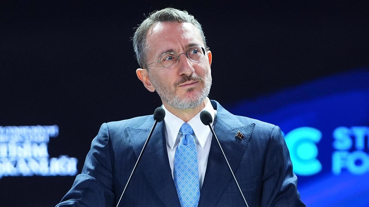 Fahrettin Altun: Yapay zeka insanların özgürlüğüne katkı sağlamalı