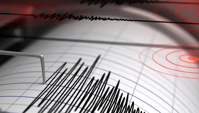 Manisa'da 4 Büyüklüğündeki Deprem, Hayatı Etkiledi!