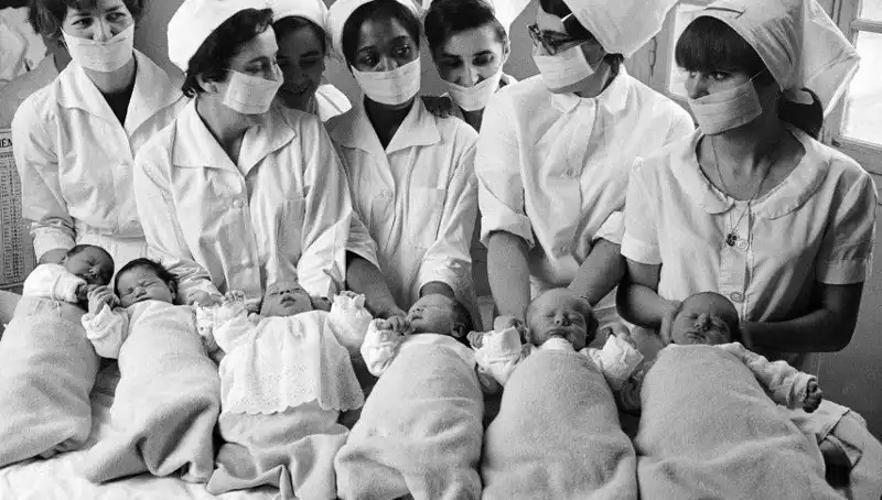 70 Yıl Önce Hastanede Karışan İki Bebeğin Büyüleyici Hikayesi