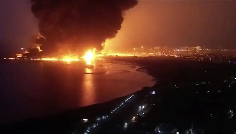 Yemen'de Türk Gemisine Şarapnel Saldırısı: Son Gelişmeler