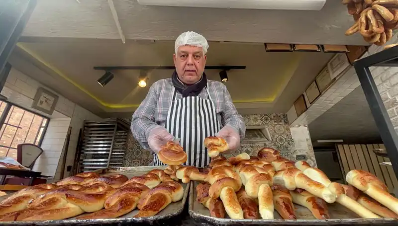 92 Yıldır Her Ramazan'da Tezgahta Yerini Alan Kalfacının Hikayesi