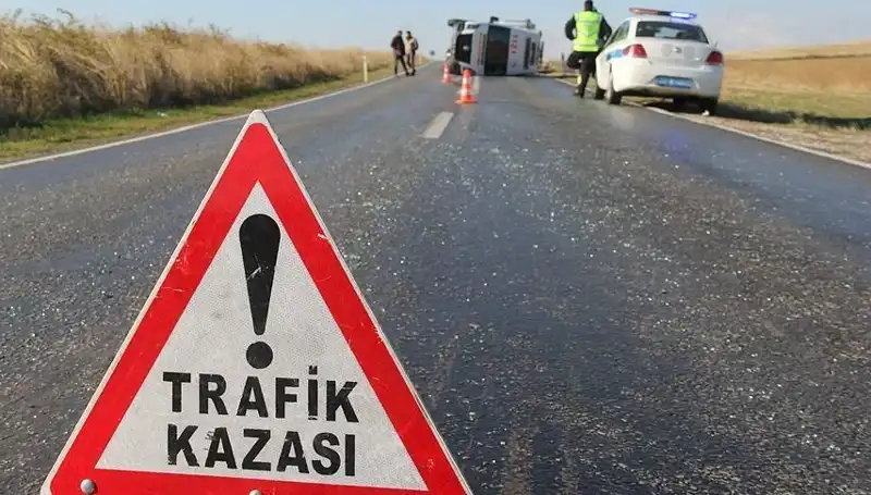 Niğde’de Meydana Gelen Zincirleme Kazada 16 Kişi Yaralandı