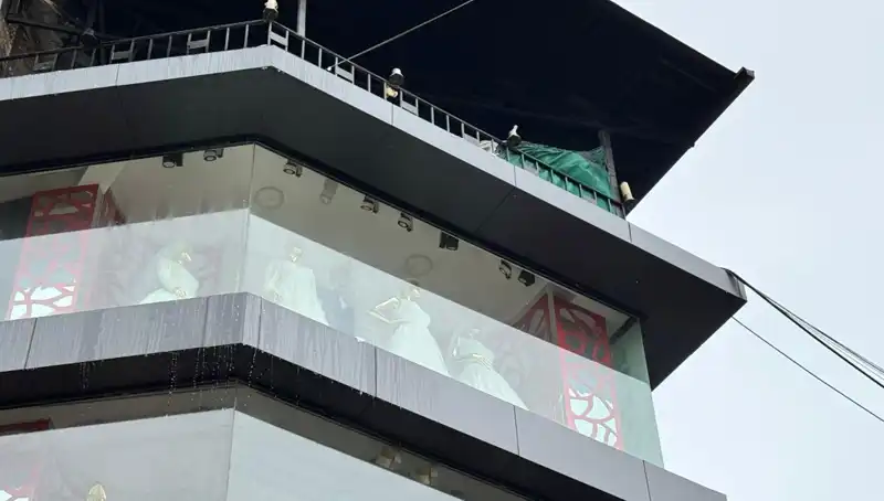 Giyim Mağazasında Korkutan Yangın: Alışveriş Keyfi Kabusa Dönüştü