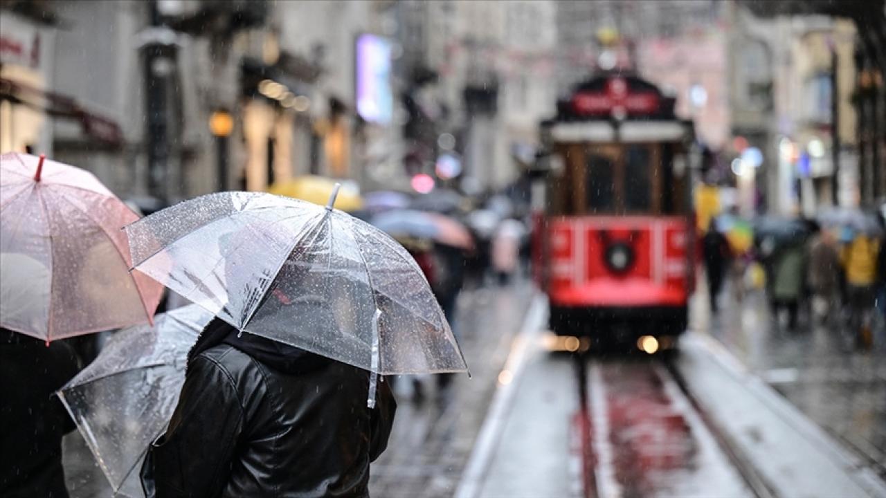 Türkiye'nin dört bir yanına kar ve sağanak yağış uyarısı.