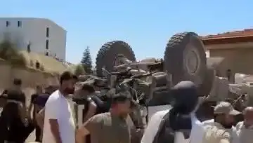 Freni Patlayan İş Makinesi Dehşet Saçtı: 1 Kişi Yaralandı