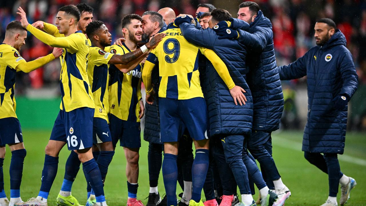 Fenerbahçe deplasmanda kazandı!