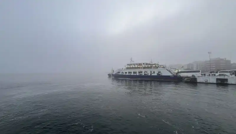 Çanakkale Boğazı, Yoğun Sis Nedeniyle Gemi Geçişlerine Kapandı!