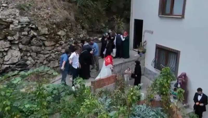 Kanlı Düğün Gecesi: Sıkan Kurşunlar ve Korkunç Anlar
